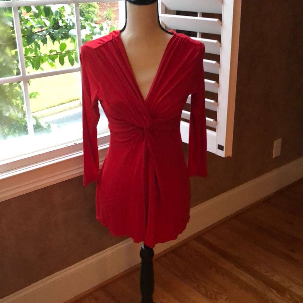 Banana Republic Small Red Twist front Top